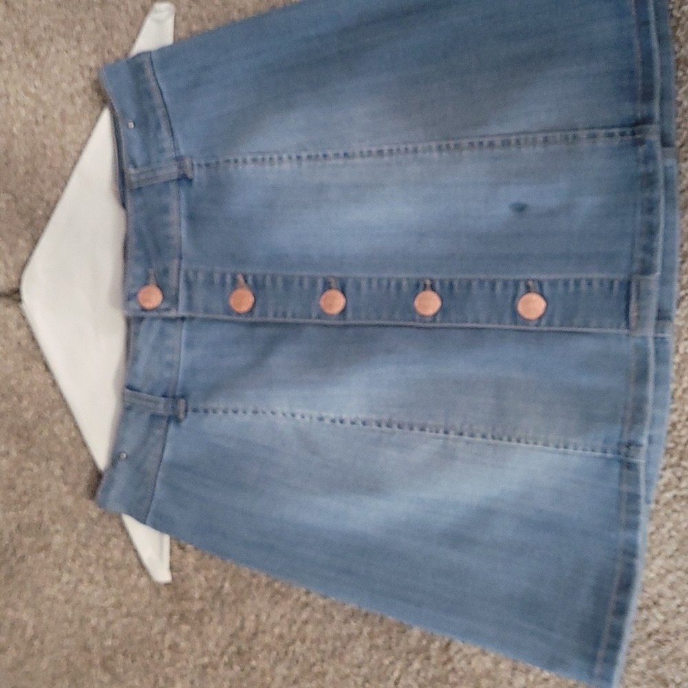 Size small jean skirt